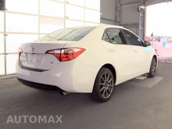 2016 Toyota Corolla LE - miniatura 4