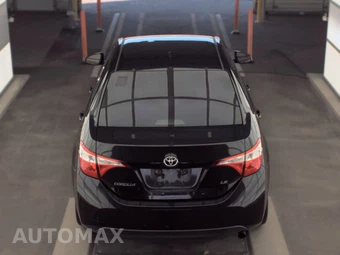 2016 Toyota Corolla LE – miniatura 5