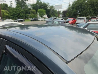 2016 Toyota Corolla LE – miniatura 12