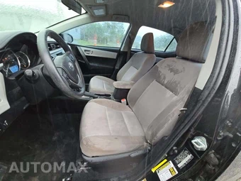 2016 Toyota Corolla LE - miniatura 3