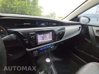 2016 Toyota Corolla LE - miniatura 7