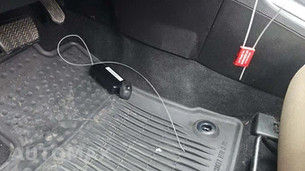 2016 Toyota Corolla LE - miniatura 18