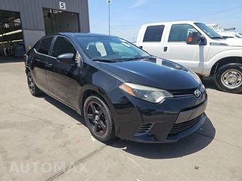 2016 Toyota Corolla LE - miniatura 3