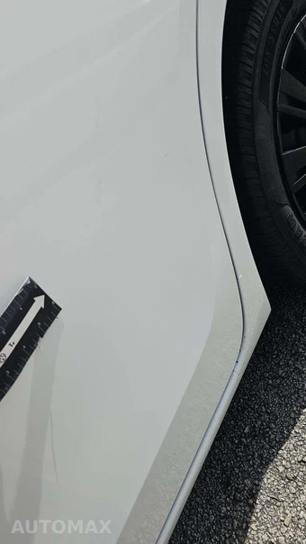 2016 Toyota Corolla LE - miniatura 33