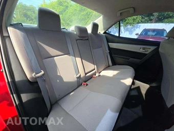 2016 Toyota Corolla LE – miniatura 13