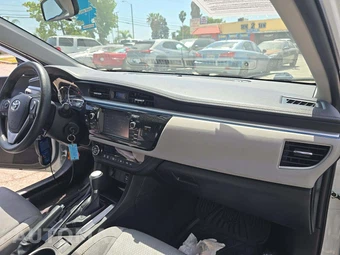 2016 Toyota Corolla LE Plus - miniatura 19