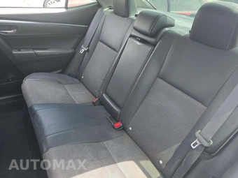 2016 Toyota Corolla S – miniatura 13