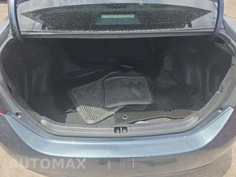 2016 Toyota Corolla S – miniatura 14