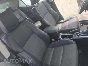 2016 Toyota Corolla S – miniatura 18
