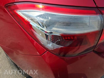 2016 Toyota Corolla S Plus - miniatura 24
