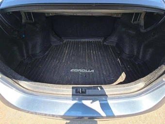 2016 Toyota Corolla S Plus – miniatura 14