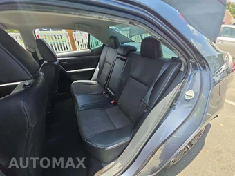 2016 Toyota Corolla S Plus – miniatura 13