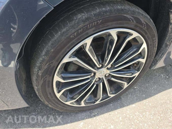 2016 Toyota Corolla S Plus – miniatura 21