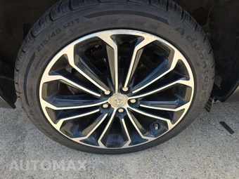 2016 Toyota Corolla S Plus – miniatura 23