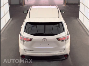 2016 Toyota Highlander LE - miniatura 4