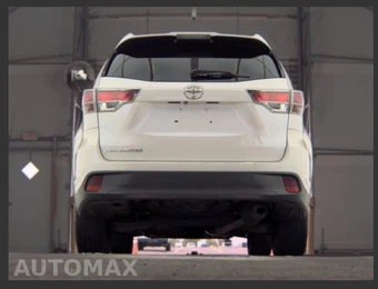 2016 Toyota Highlander LE - miniatura 9