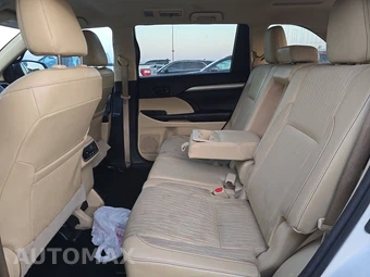 2016 Toyota Highlander LE Plus - miniatura 13