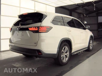 2016 Toyota Highlander LE Plus - miniatura 4