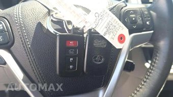 2016 Toyota Highlander Limited – miniatura 18