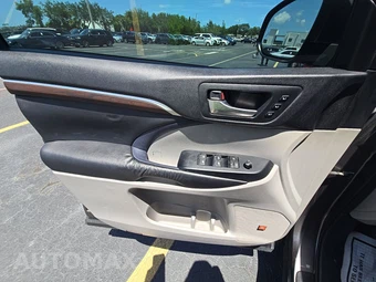 2016 Toyota Highlander Limited – miniatura 9