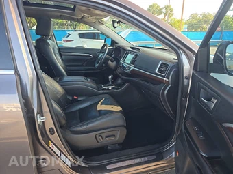 2016 Toyota Highlander Limited Platinum - miniatura 8