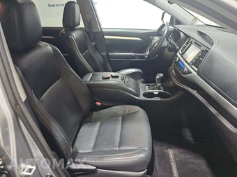 2016 Toyota Highlander XLE – miniatura 19