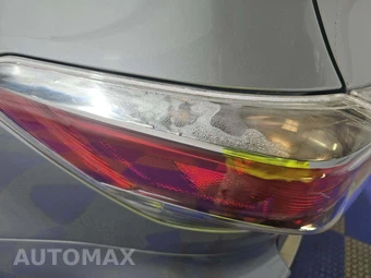2016 Toyota Highlander XLE – miniatura 23