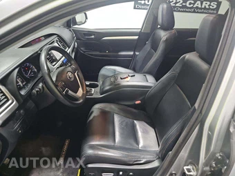 2016 Toyota Highlander XLE – miniatura 6