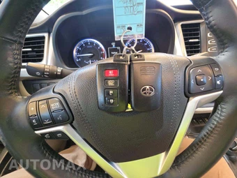 2016 Toyota Highlander XLE - miniatura 8