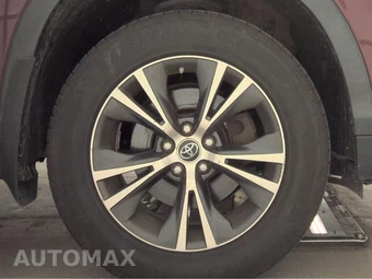 2016 Toyota Highlander XLE – miniatura 10