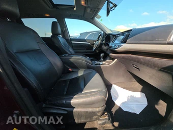 2016 Toyota Highlander XLE – miniatura 14