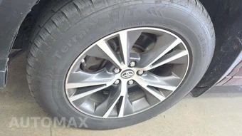 2016 Toyota Highlander XLE – miniatura 33