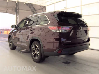 2016 Toyota Highlander XLE – miniatura 8