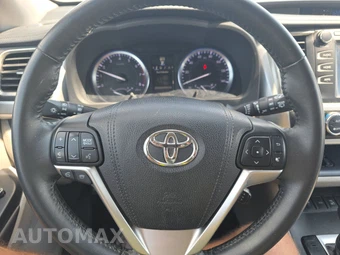 2016 Toyota Highlander XLE – miniatura 10