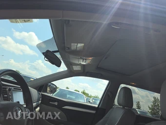 2016 Toyota Highlander XLE – miniatura 21