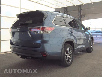 2016 Toyota Highlander XLE – miniatura 4