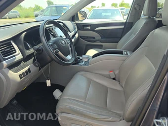 2016 Toyota Highlander XLE – miniatura 7