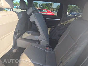 2016 Toyota Highlander XLE – miniatura 13