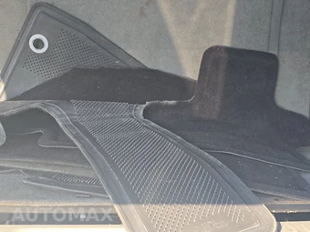 2016 Toyota Highlander XLE – miniatura 17