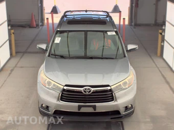 2016 Toyota Highlander XLE – miniatura 2