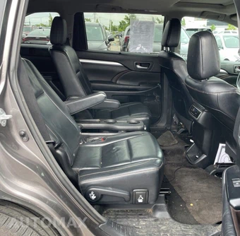 2016 Toyota Highlander XLE - miniatura 12