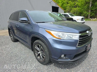 2016 Toyota Highlander XLE - miniatura 4