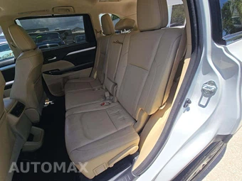 2016 Toyota Highlander XLE – miniatura 13