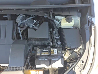 2016 Toyota Highlander XLE – miniatura 31