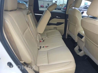 2016 Toyota Highlander XLE – miniatura 14