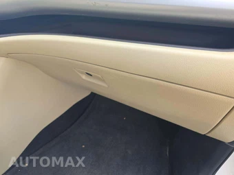 2016 Toyota Highlander XLE – miniatura 17