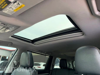 2016 Toyota Highlander XLE - miniatura 17