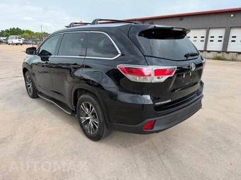 2016 Toyota Highlander XLE - miniatura 6