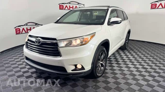 2016 Toyota Highlander XLE - miniatura 2