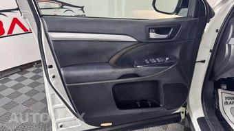 2016 Toyota Highlander XLE - miniatura 9
